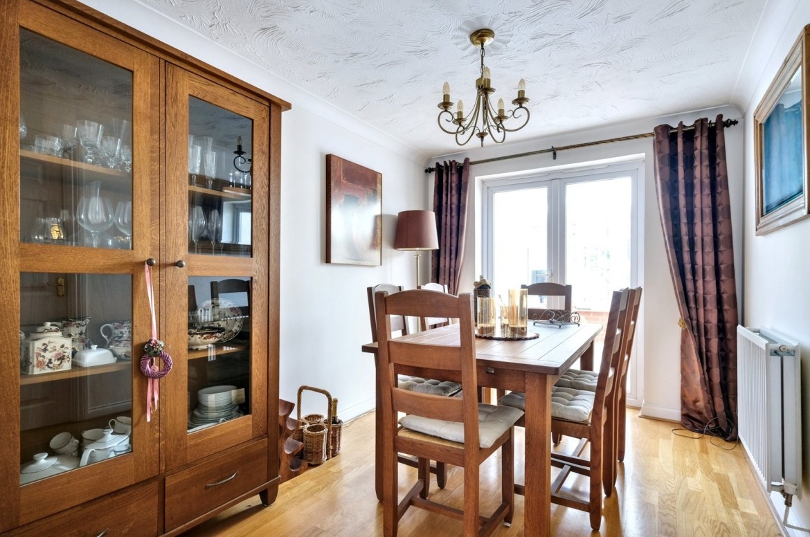Images for Great Baddow, Chelmsford, Essex EAID:3363689002 BID:1388407