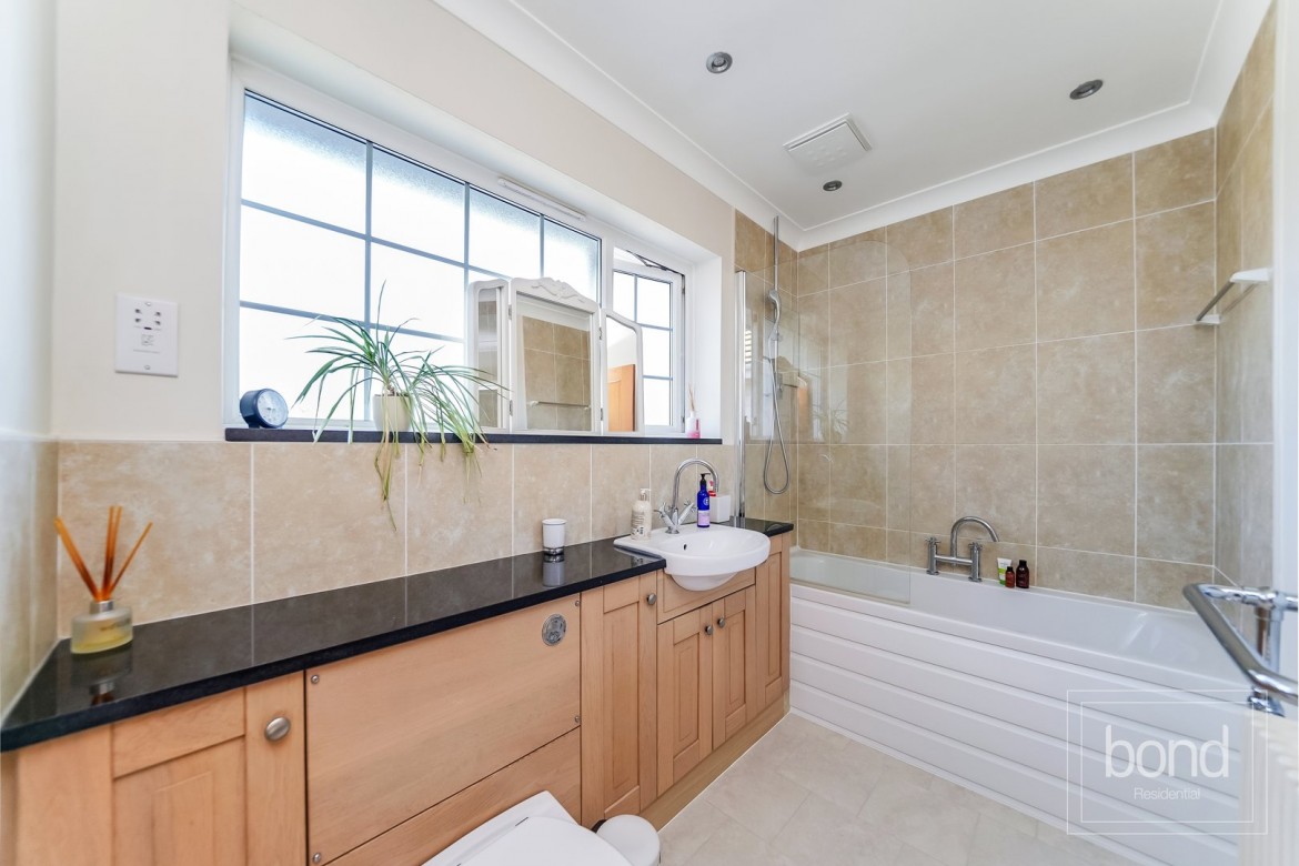 Images for Danbury, Chelmsford, Essex EAID:3363689002 BID:7608502