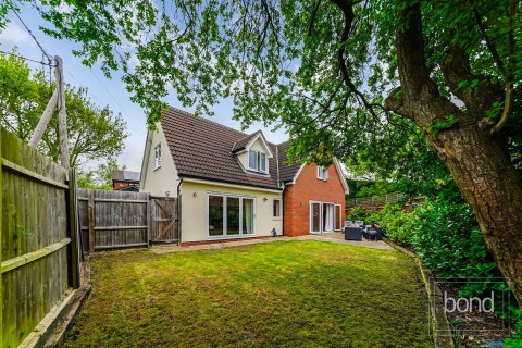 Southend Road, Howe Green, Essex - EAID:3363689002, BID:7608502