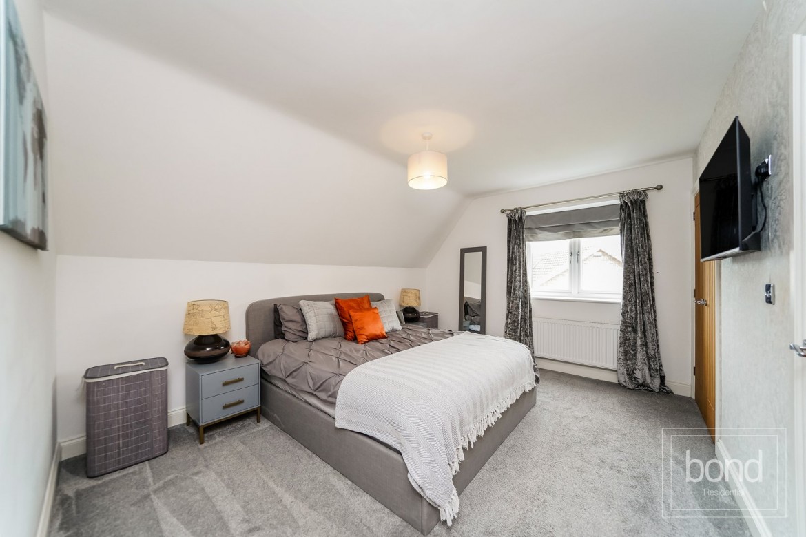Images for Southend Road, Howe Green, Essex EAID:3363689002 BID:7608502