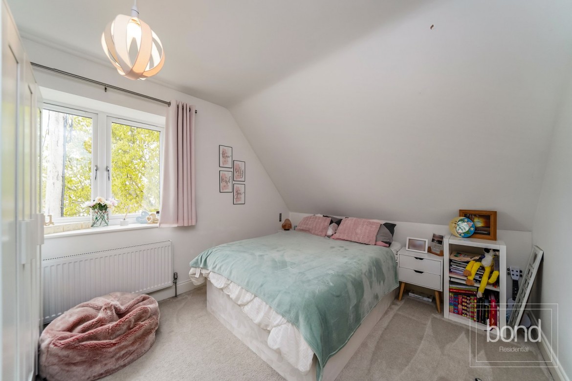 Images for Southend Road, Howe Green, Essex EAID:3363689002 BID:7608502