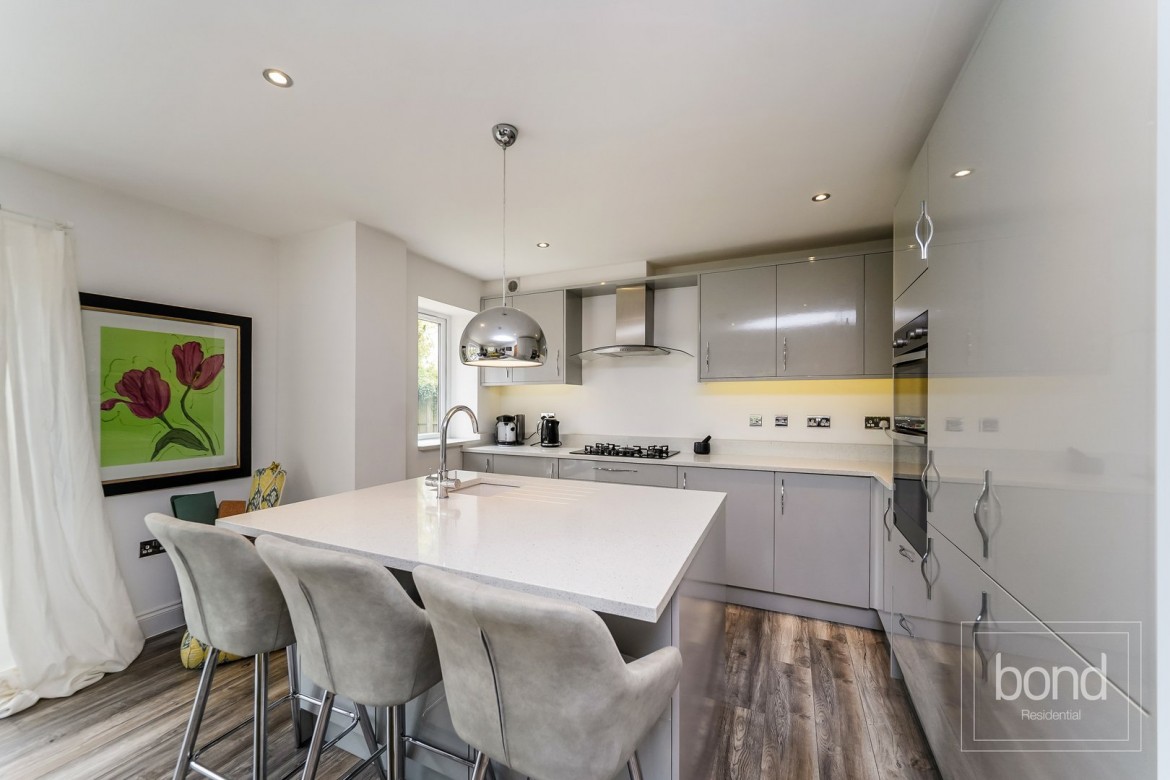 Images for Southend Road, Howe Green, Essex EAID:3363689002 BID:7608502