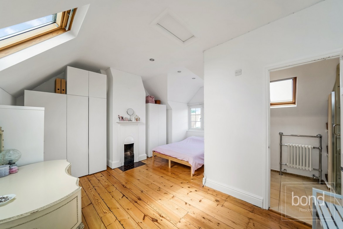 Images for Cedar Avenue, Chelmsford, Essex EAID:3363689002 BID:1388407