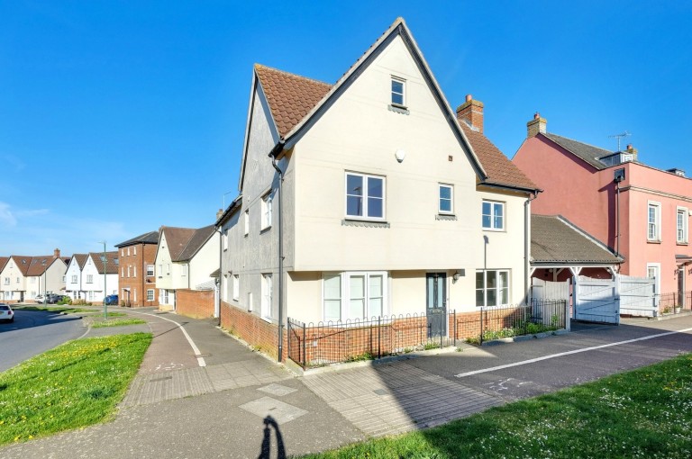 Chancellor Park, Chelmsford, Essex - EAID:3363689002, BID:1388407