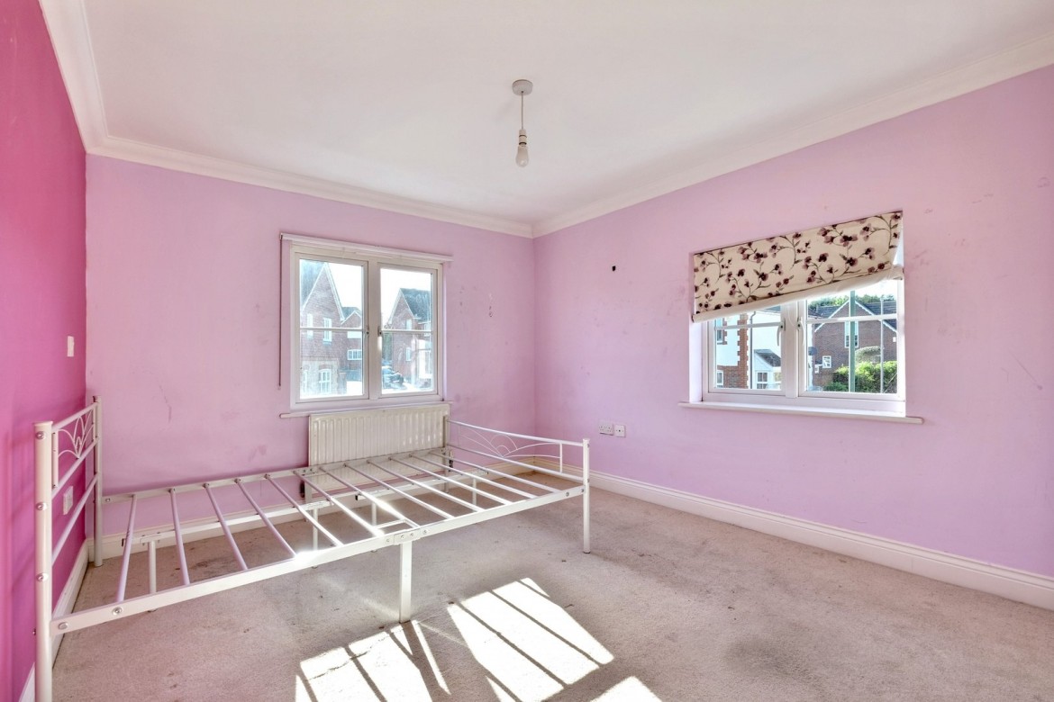 Images for Chancellor Park, Chelmsford, Essex EAID:3363689002 BID:1388407