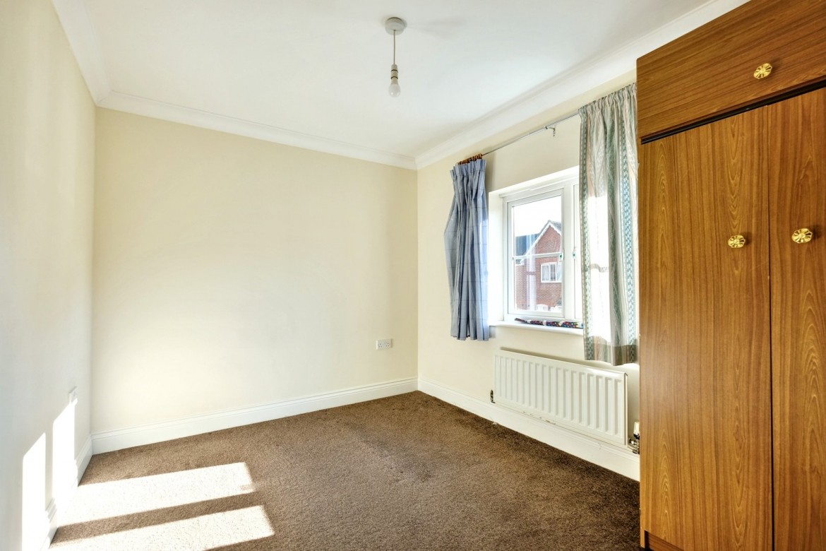 Images for Chancellor Park, Chelmsford, Essex EAID:3363689002 BID:1388407