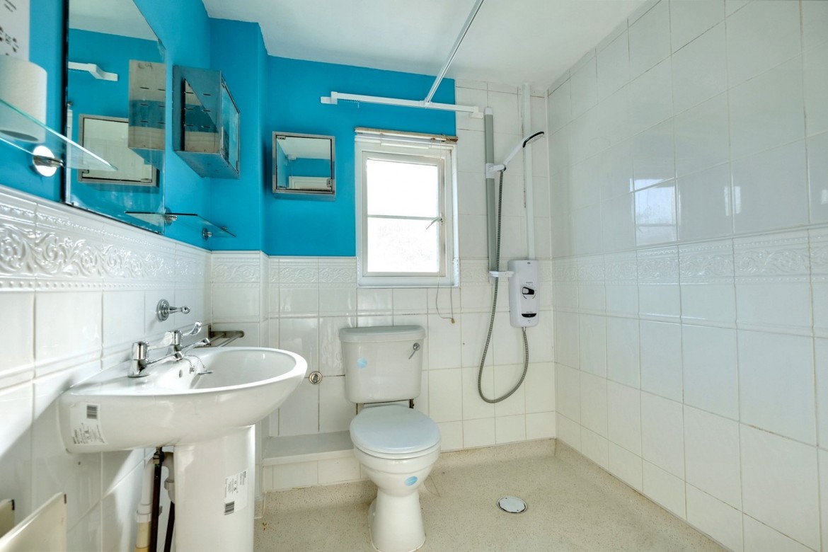 Images for Chancellor Park, Chelmsford, Essex EAID:3363689002 BID:1388407