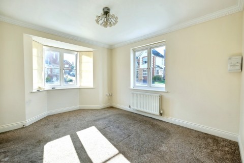 Chancellor Park, Chelmsford, Essex - EAID:3363689002, BID:1388407
