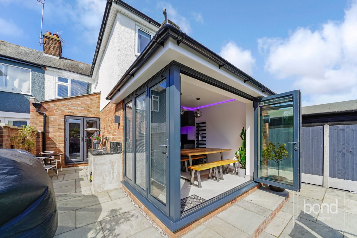 Images for Writtle Road, Chelmsford, Essex EAID:3363689002 BID:1388407