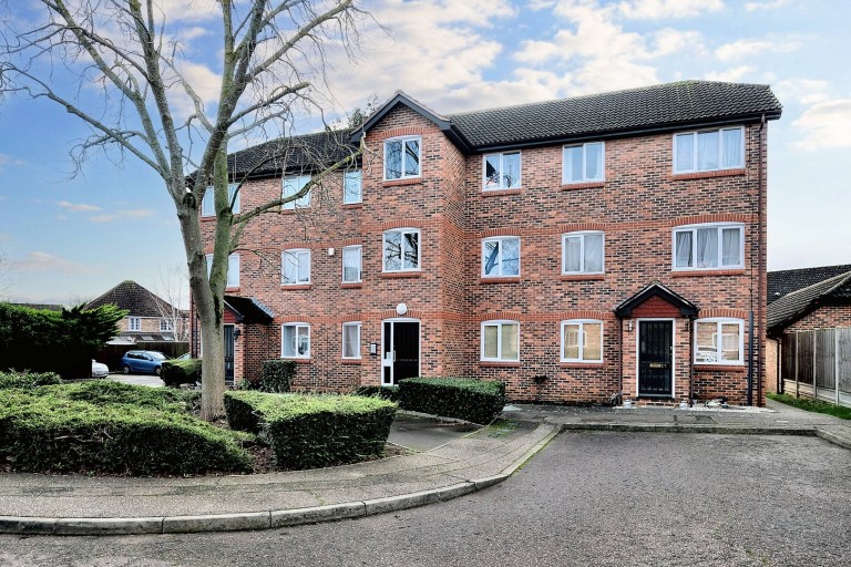 Chelmer Village, Chelmsford, Essex - EAID:3363689002, BID:1388407