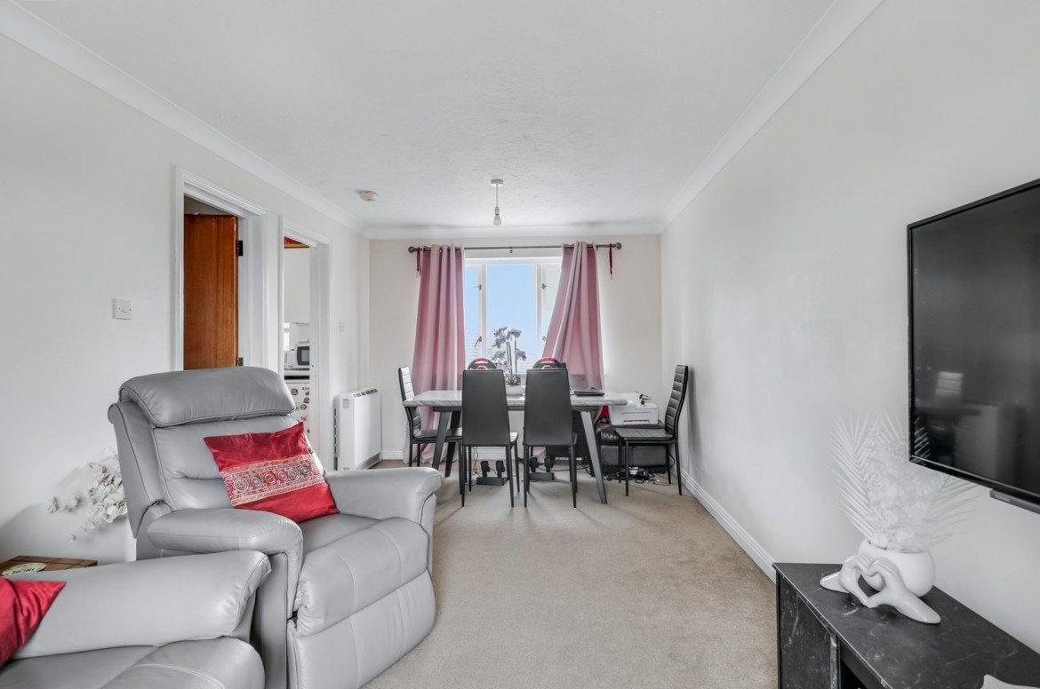 Images for Chelmer Village, Chelmsford, Essex EAID:3363689002 BID:1388407