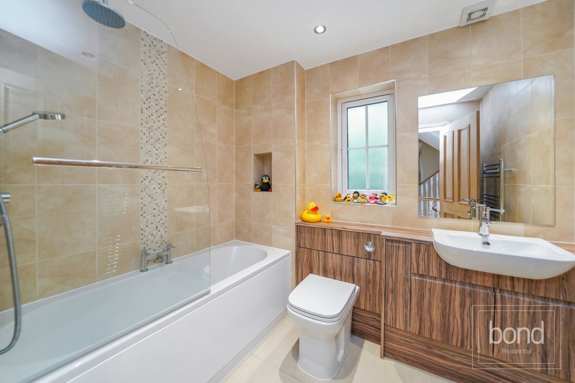 Images for Danbury, Chelmsford, Essex EAID:3363689002 BID:7608502