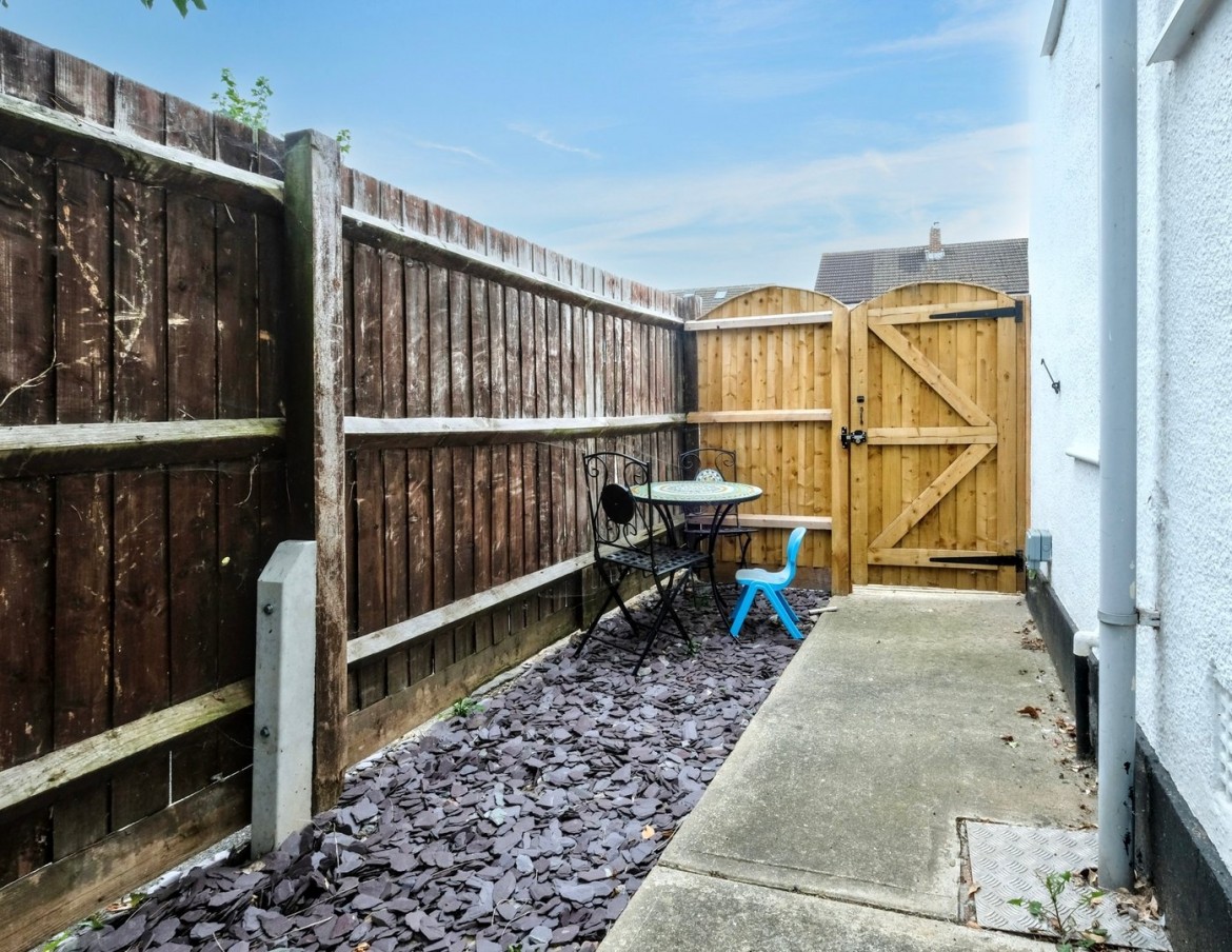 Images for Broomfield, Chelmsford, Essex EAID:3363689002 BID:1388407