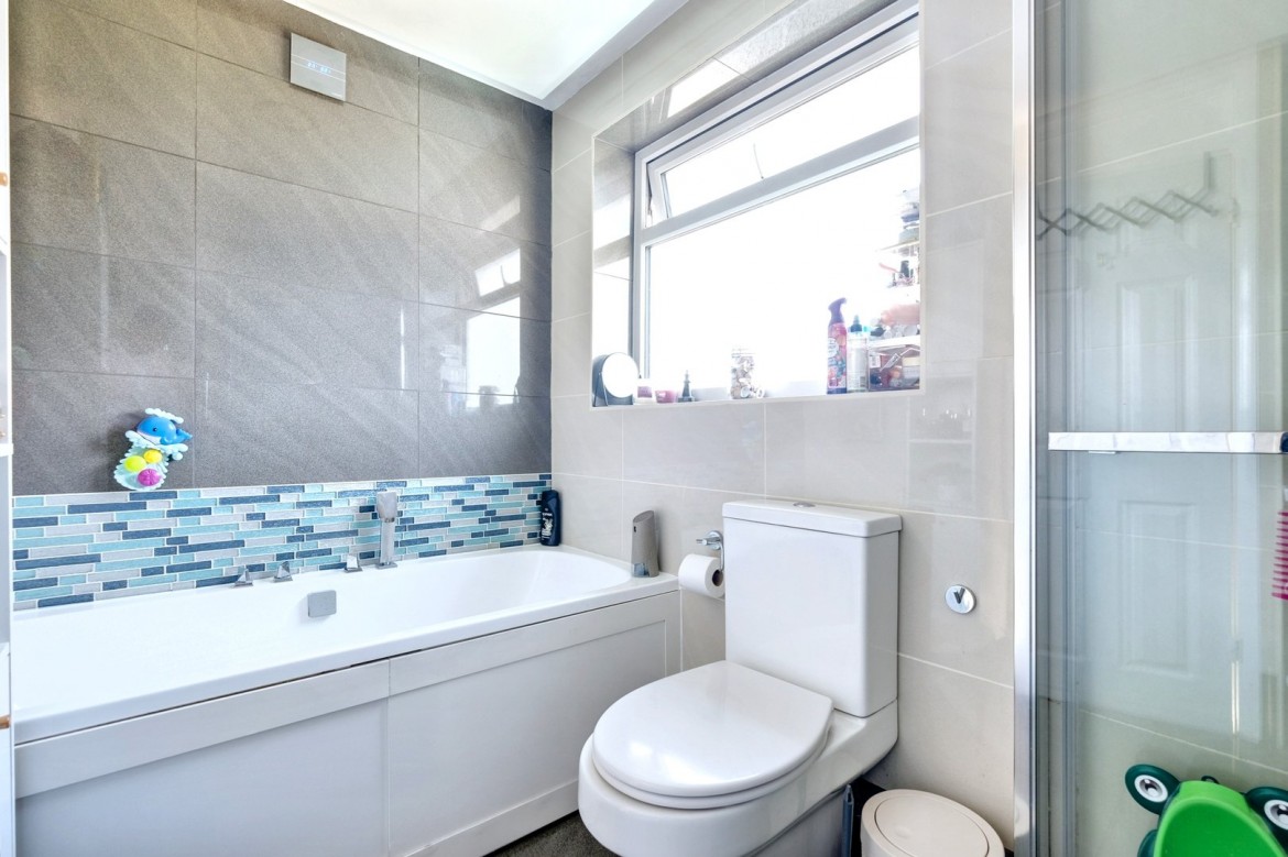 Images for Moulsham Lodge, Chelmsford, Essex EAID:3363689002 BID:1388407