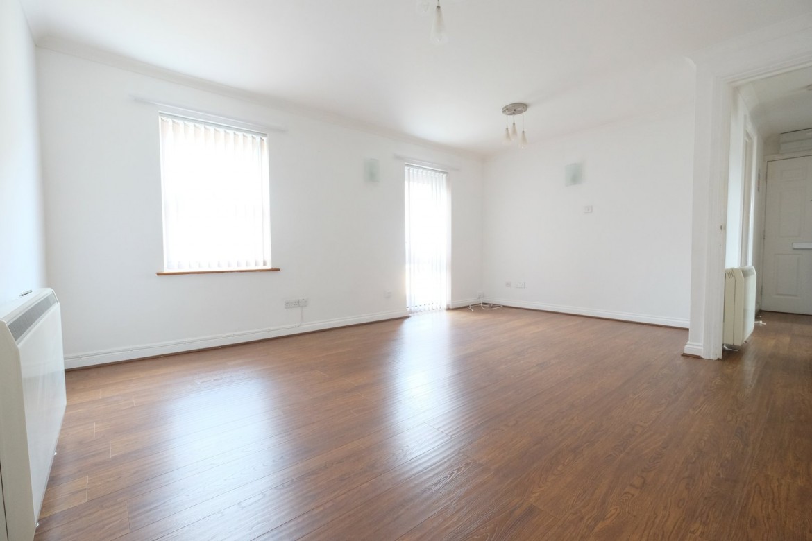 Images for Old Moulsham, Chelmsford, Essex EAID:3363689002 BID:1388407