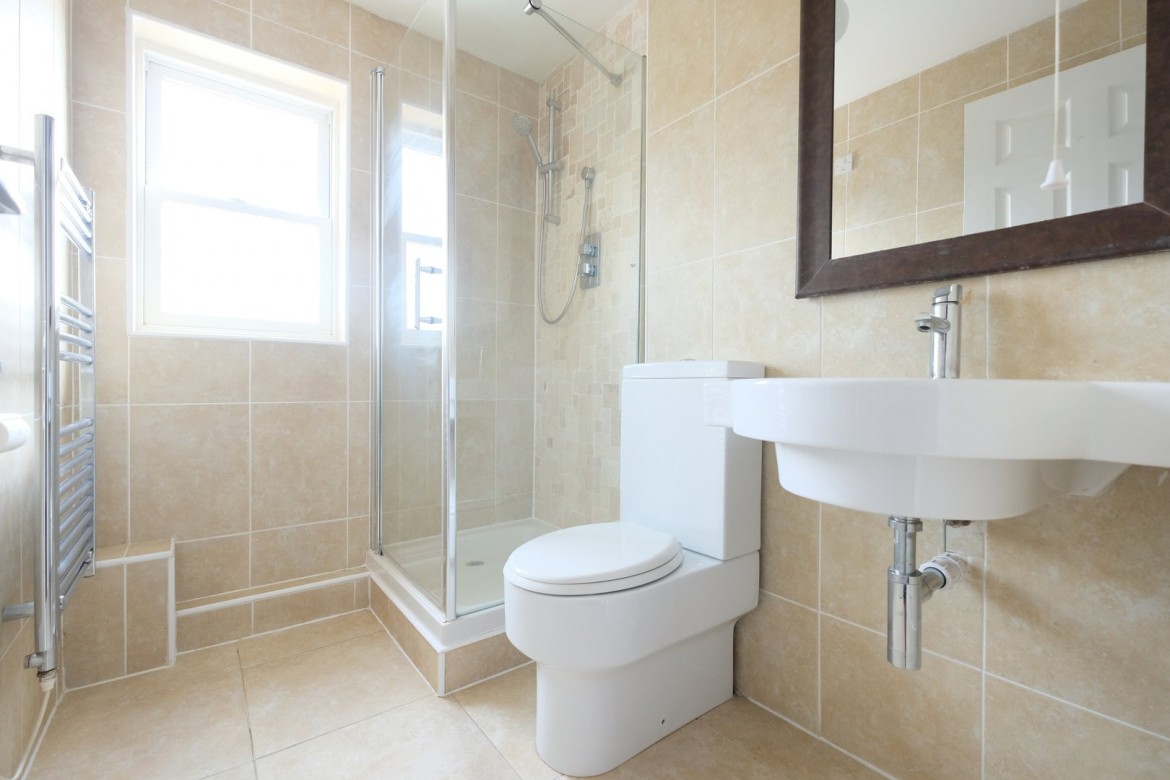 Images for Old Moulsham, Chelmsford, Essex EAID:3363689002 BID:1388407