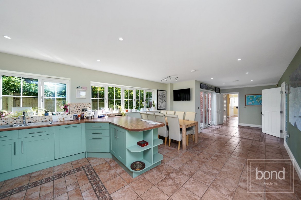 Images for Bicknacre, Chelmsford, Essex EAID:3363689002 BID:7608502