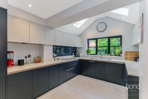 Chelmer Village, Chelmsford, Essex - EAID:3363689002, BID:1388407