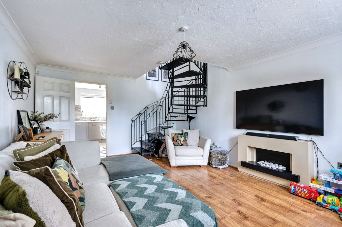 Images for Chelmer Village, Chelmsford, Essex EAID:3363689002 BID:1388407