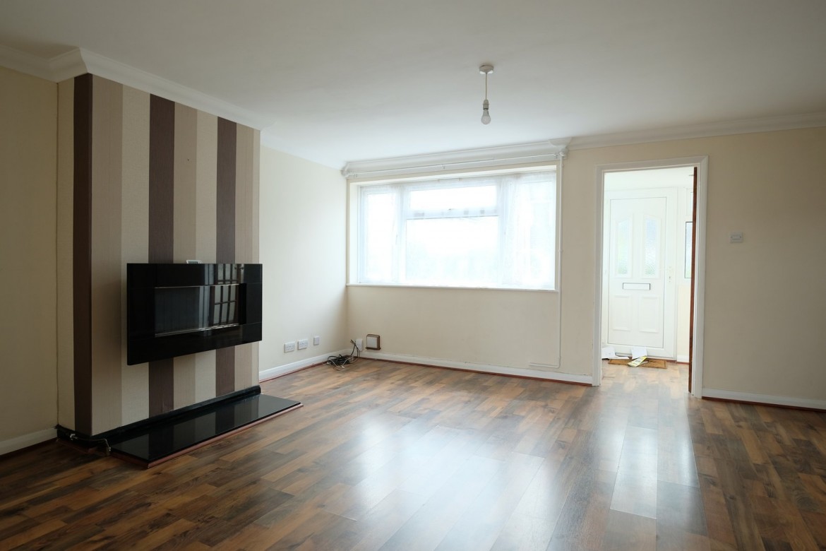 Images for Linnet Drive, Chelmsford, Essex EAID:3363689002 BID:1388407