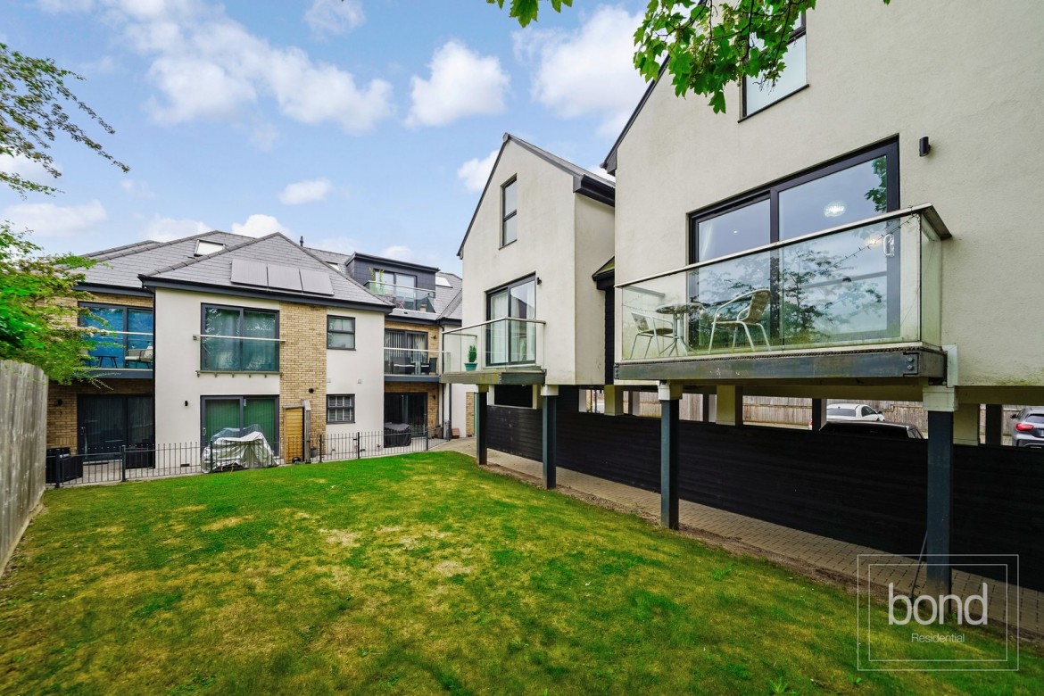 Images for Baddow Road, Chelmsford, Essex EAID:3363689002 BID:1388407
