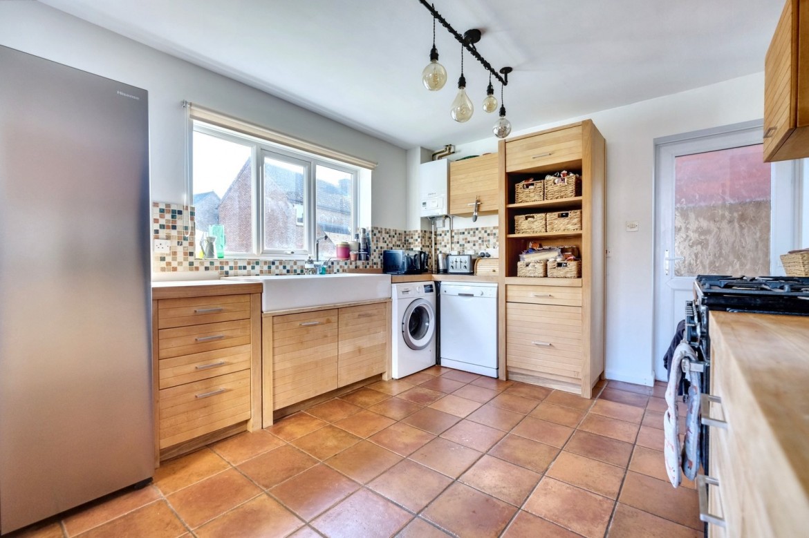 Images for Newlands Spring, Chelmsford, Essex EAID:3363689002 BID:1388407