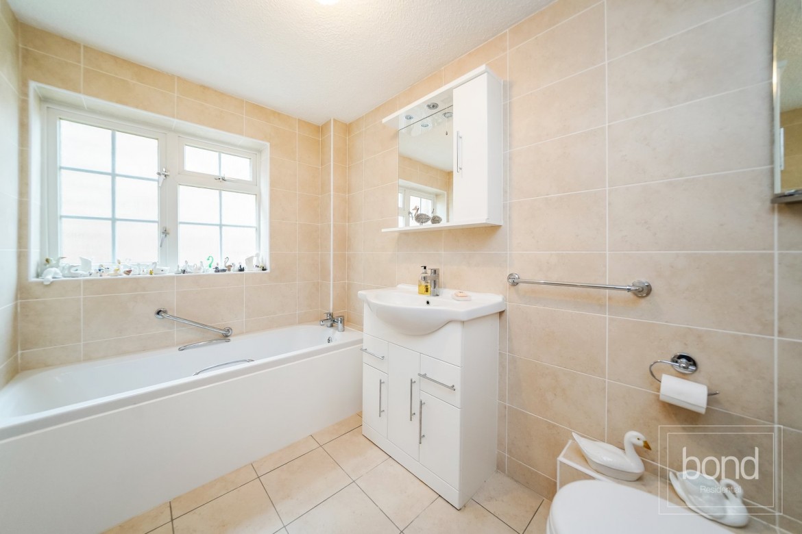 Images for Longleat Close, Chelmsford, Essex EAID:3363689002 BID:1388407