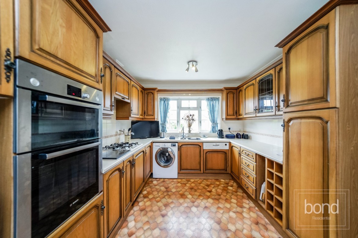 Images for Longleat Close, Chelmsford, Essex EAID:3363689002 BID:1388407