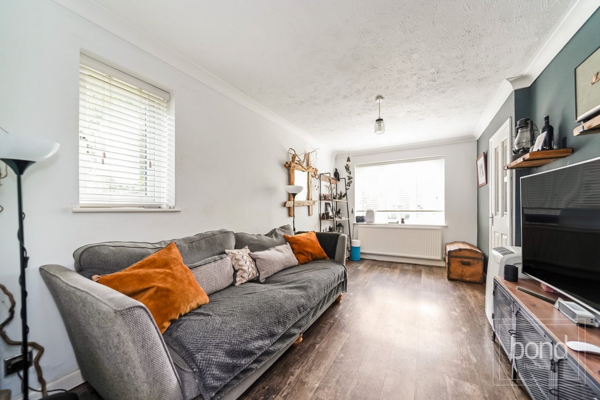 Images for Springfield, Chelmsford, Essex EAID:3363689002 BID:1388407
