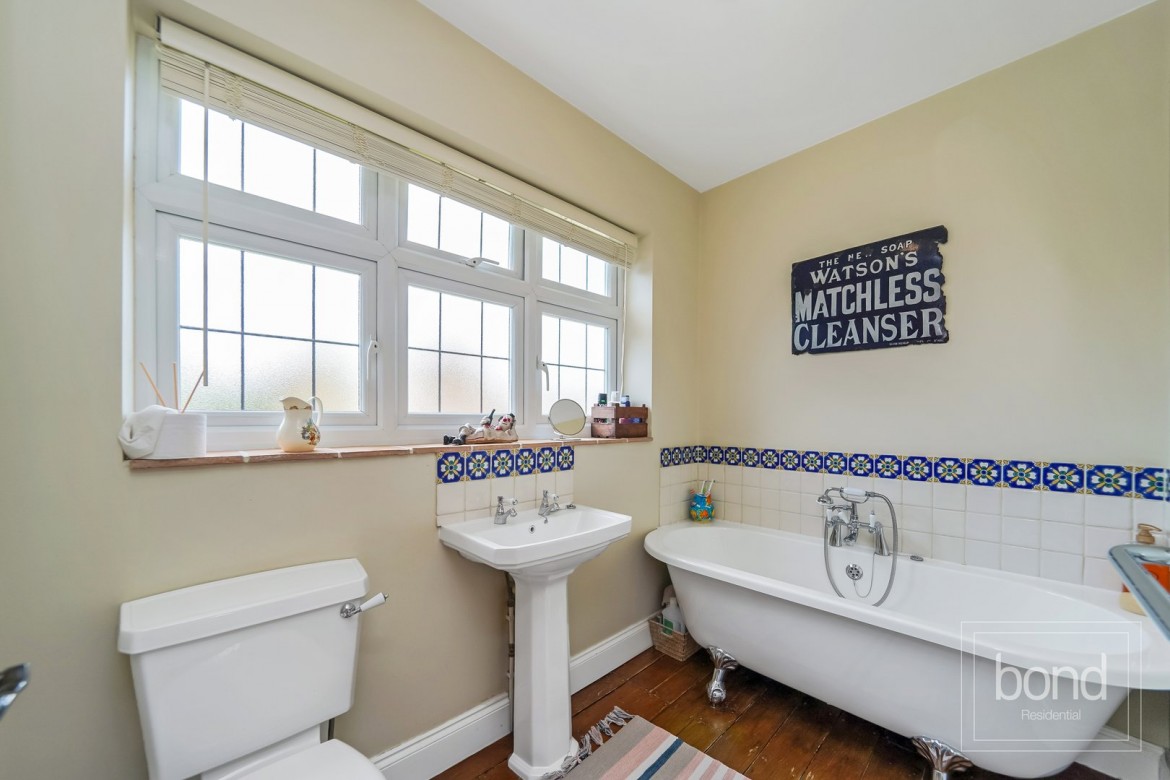Images for Great Baddow, Chelmsford, Essex EAID:3363689002 BID:1388407