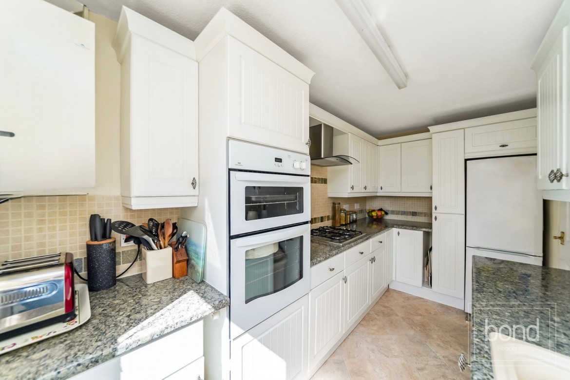 Images for Tile kiln, Chelmsford, Essex EAID:3363689002 BID:1388407