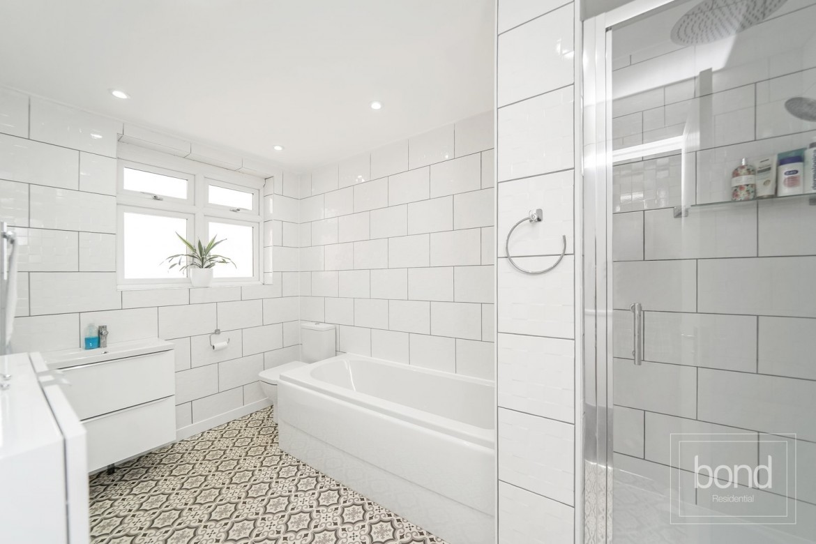 Images for Great Baddow, Chelmsford, Essex EAID:3363689002 BID:1388407