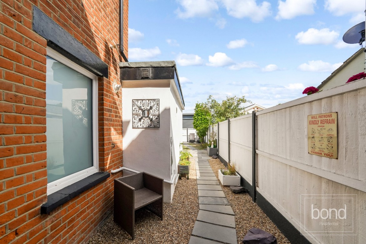 Images for Great Baddow, Chelmsford, Essex EAID:3363689002 BID:1388407