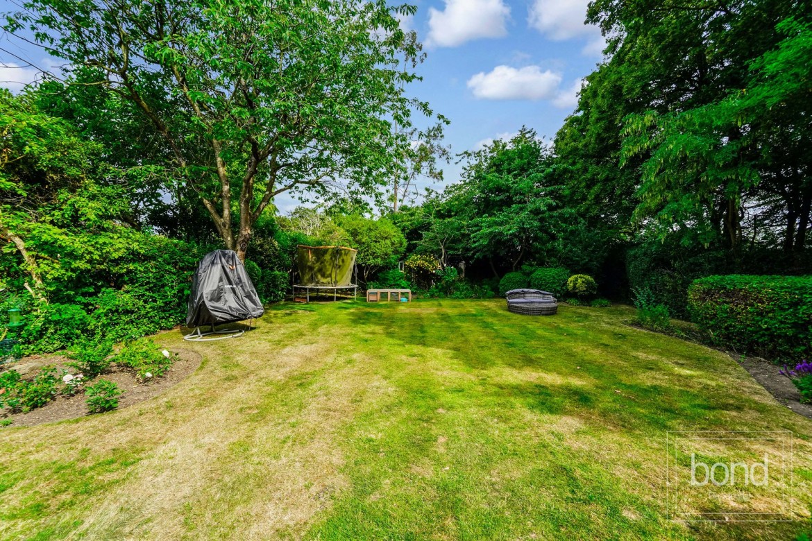 Images for Galleywood, Chelmsford, Essex EAID:3363689002 BID:1388407