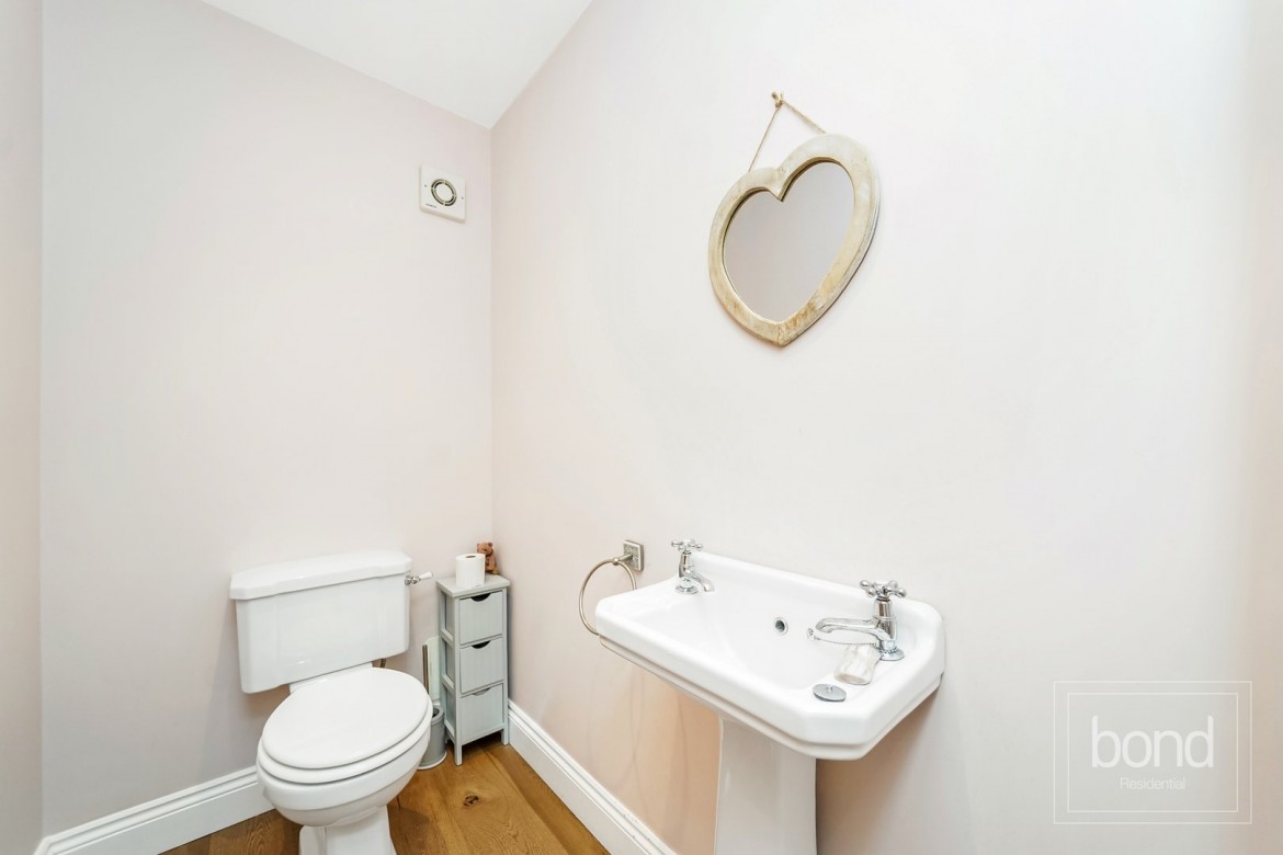 Images for Galleywood, Chelmsford, Essex EAID:3363689002 BID:1388407