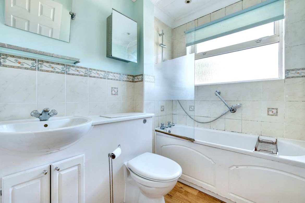 Images for Great Baddow, Chelmsford, Essex EAID:3363689002 BID:1388407