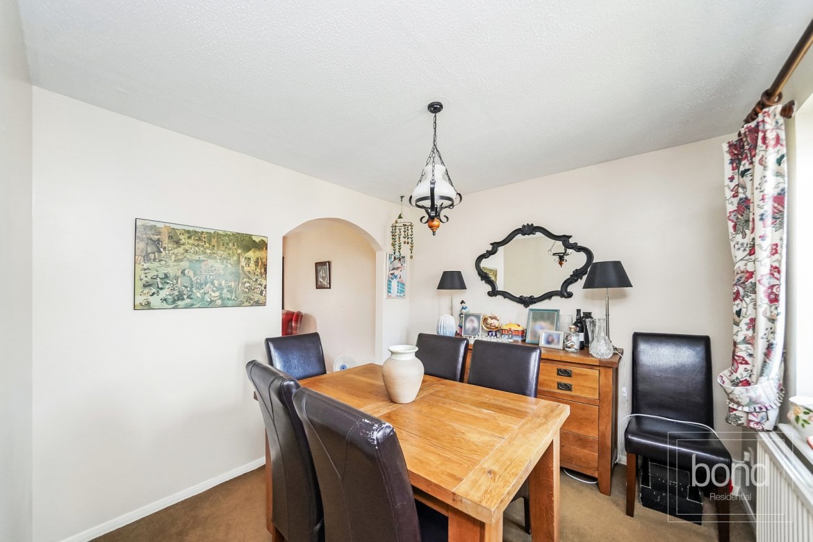 Images for Chelmer Village, Chelmsford, Essex EAID:3363689002 BID:1388407