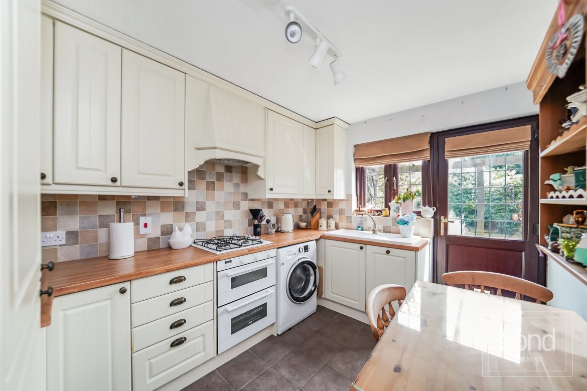Images for Chelmer Village, Chelmsford, Essex EAID:3363689002 BID:1388407
