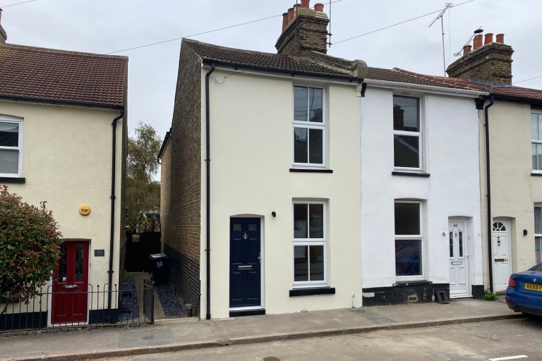 South Primrose Hill, Chelmsford, Essex - EAID:3363689002, BID:1388407