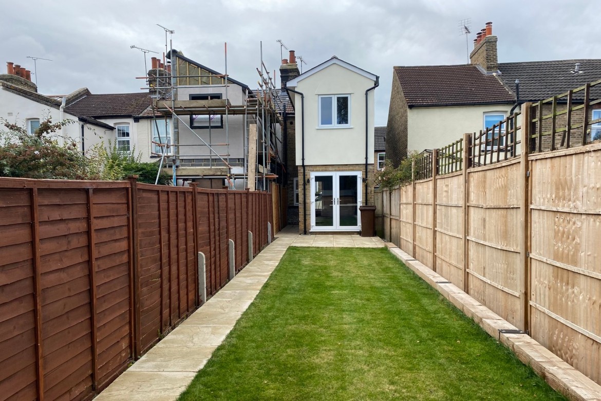 Images for South Primrose Hill, Chelmsford, Essex EAID:3363689002 BID:1388407