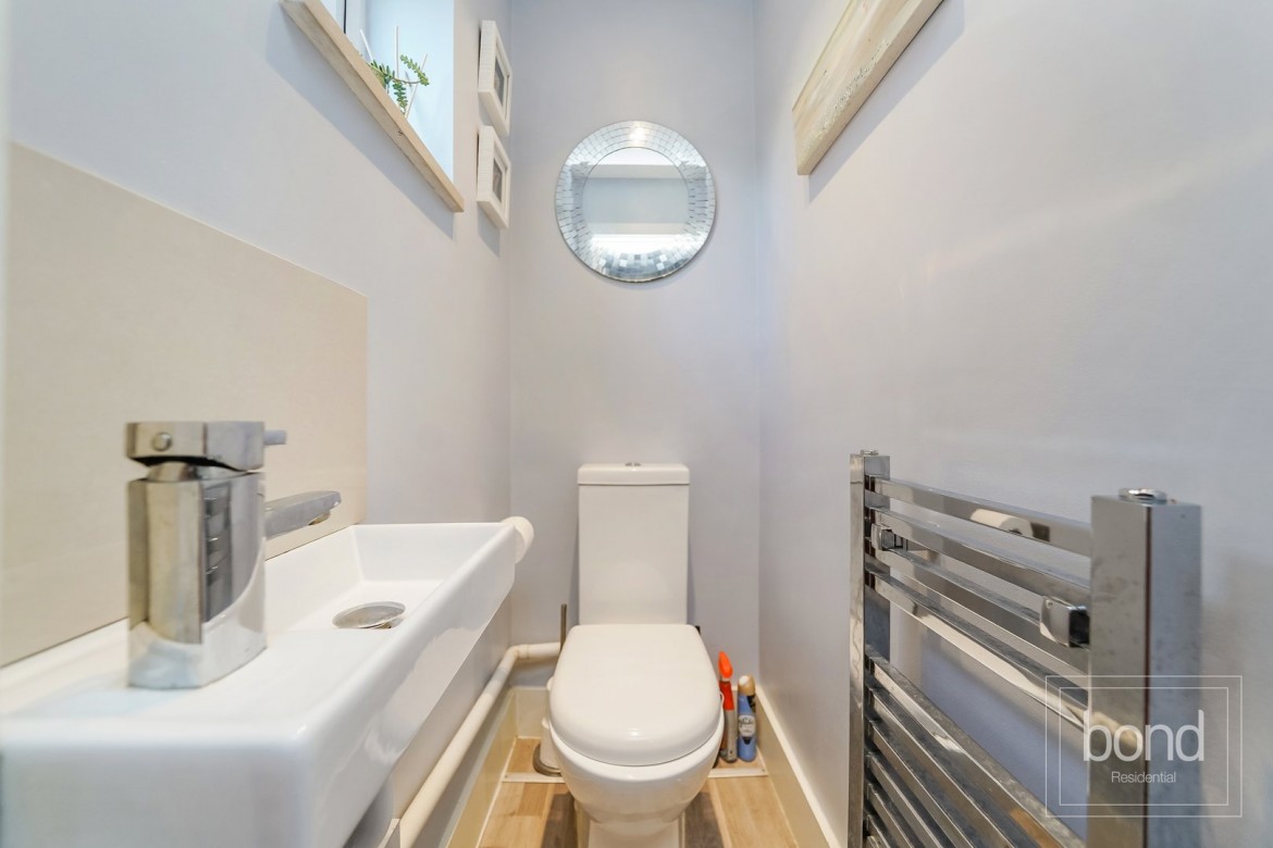 Images for Chignal Road, Chelmsford, Essex EAID:3363689002 BID:1388407