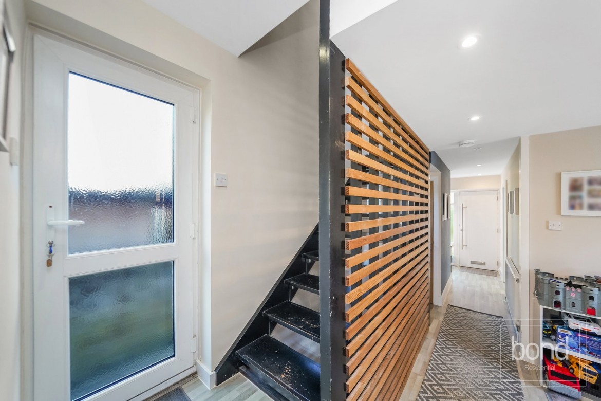 Images for Chignal Road, Chelmsford, Essex EAID:3363689002 BID:1388407