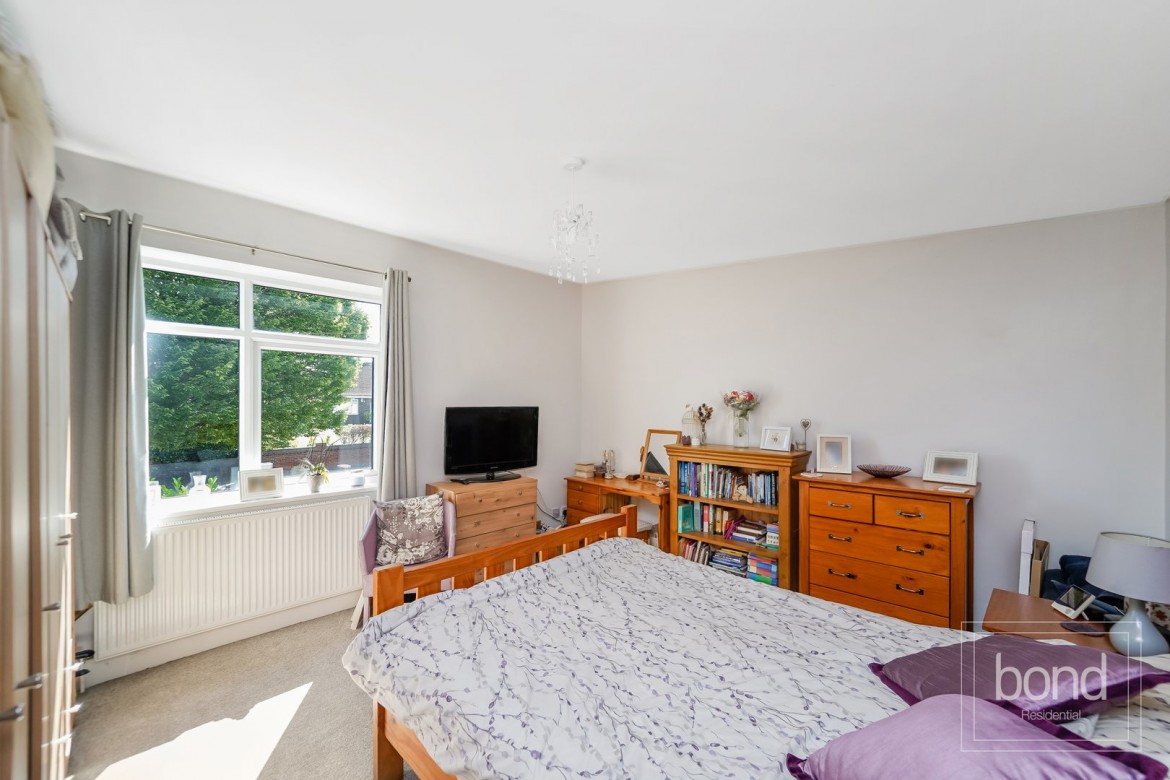 Images for Chignal Road, Chelmsford, Essex EAID:3363689002 BID:1388407