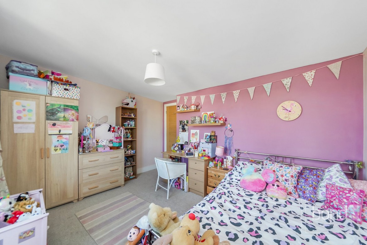 Images for Chignal Road, Chelmsford, Essex EAID:3363689002 BID:1388407