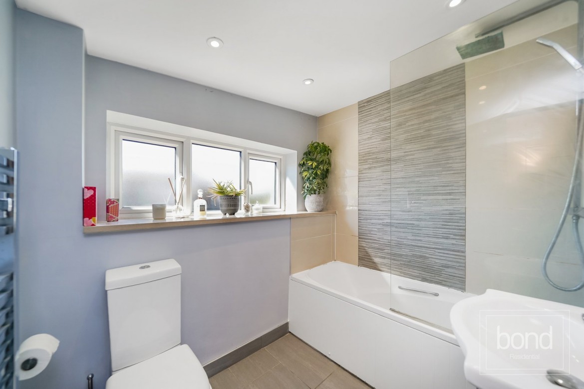 Images for Chignal Road, Chelmsford, Essex EAID:3363689002 BID:1388407