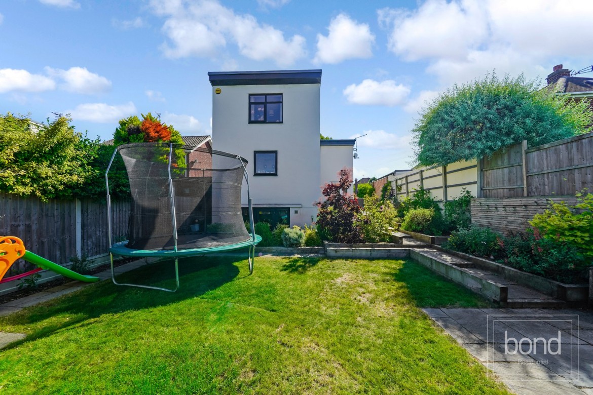 Images for Chignal Road, Chelmsford, Essex EAID:3363689002 BID:1388407