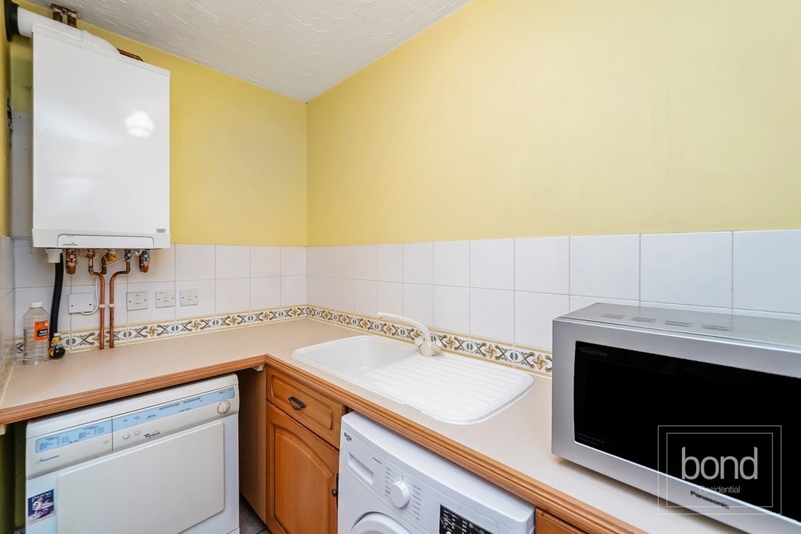 Images for Ridgewell Avenue, Chelmsford, Essex EAID:3363689002 BID:1388407