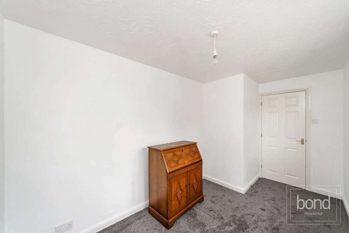 Images for Ridgewell Avenue, Chelmsford, Essex EAID:3363689002 BID:1388407