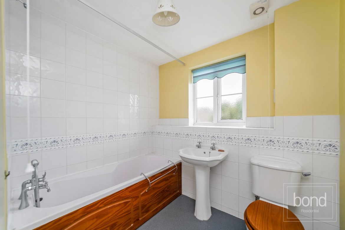 Images for Ridgewell Avenue, Chelmsford, Essex EAID:3363689002 BID:1388407