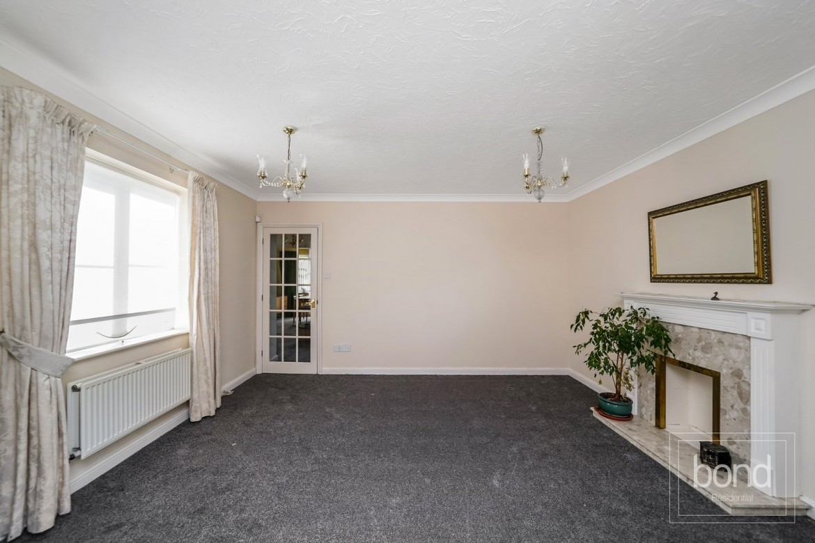 Images for Ridgewell Avenue, Chelmsford, Essex EAID:3363689002 BID:1388407